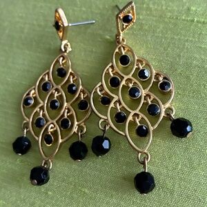 Chandelier earrings